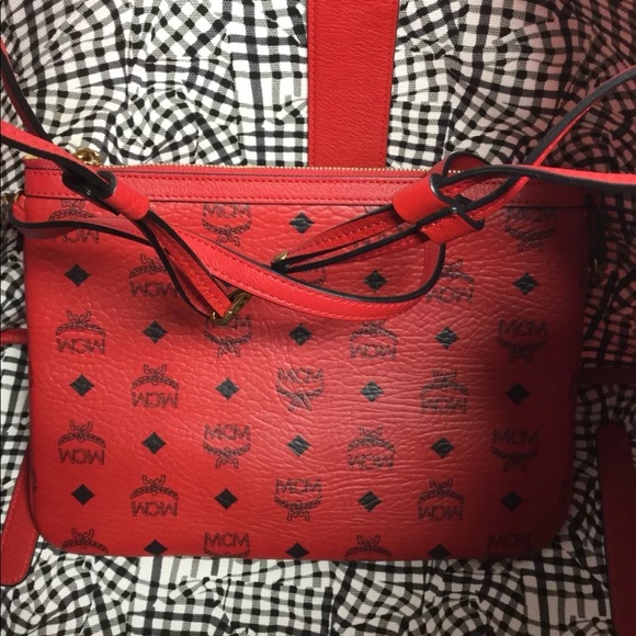 Only 2 - Picture 5 of 8